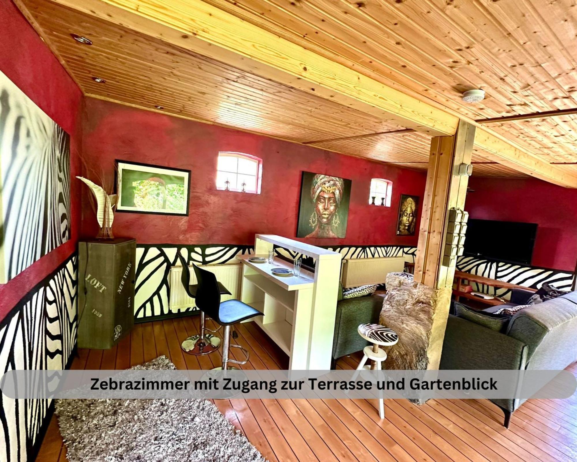 Lodge Of Africa - Einzigartige Themenzimmer, Eingezaeunten Garten, Sauna, Whirlpool & Kamin, Hunde Willkommen, Gasgrill, Voll Ausgestattete Kueche, Grosser Essbereich, Hamburg & Stade In Der Naehe Twielenfleth Zewnętrze zdjęcie